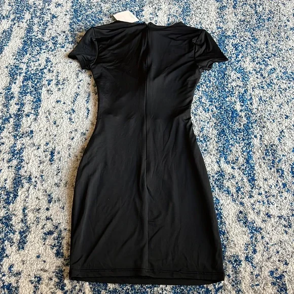 superdown Kimmie Twist Front Dress in Black XS - Picture 6 of 7